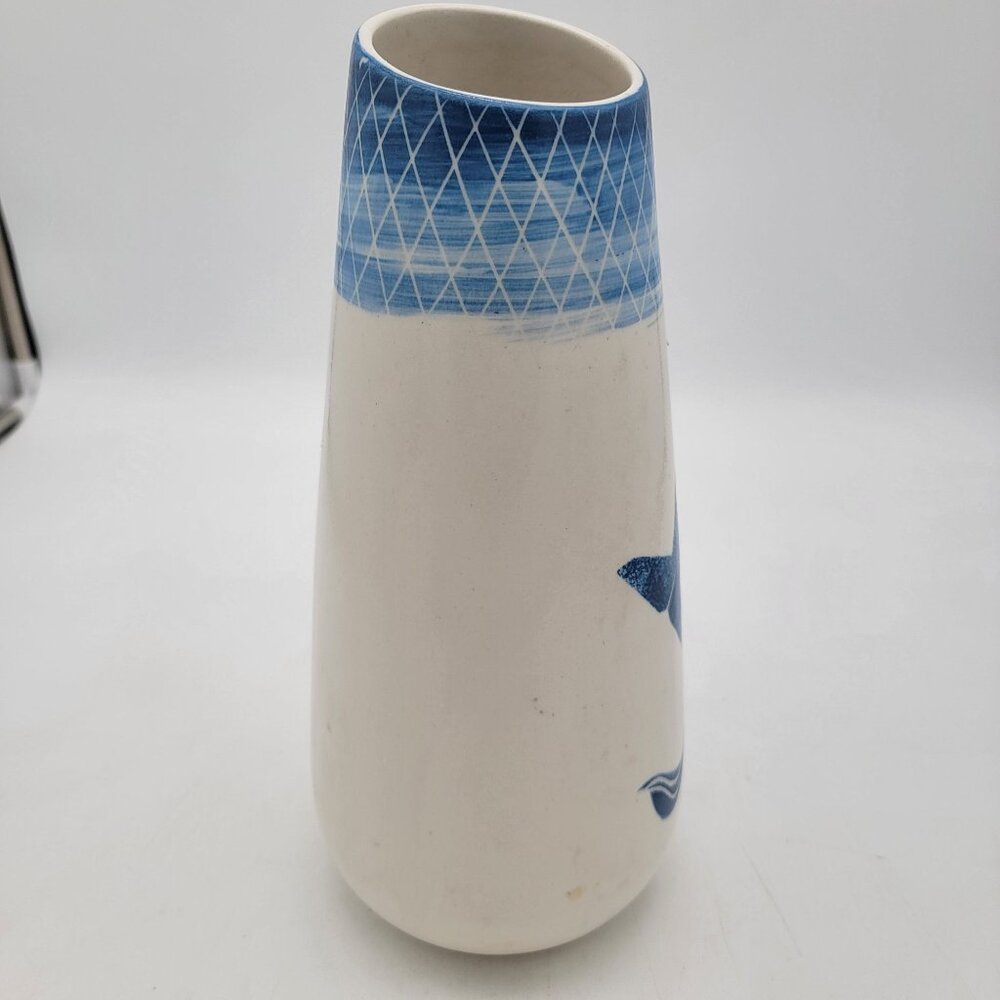 Amazing Art Pottery Orcas Vase - Picture 3 of 7
